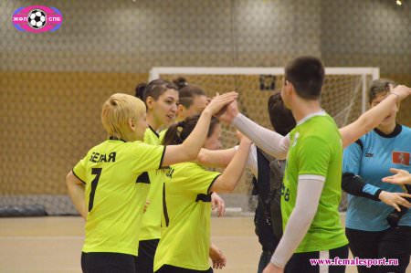 Женская футбольная команда МО Княжево завоевала золото