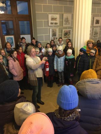 Учебно-тренировочная эвакуация прошла в детской художественной школе Александрино Кировского района 