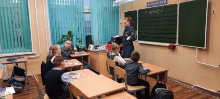 Уроки в ГБОУ школа-интернат №2 Кировского района